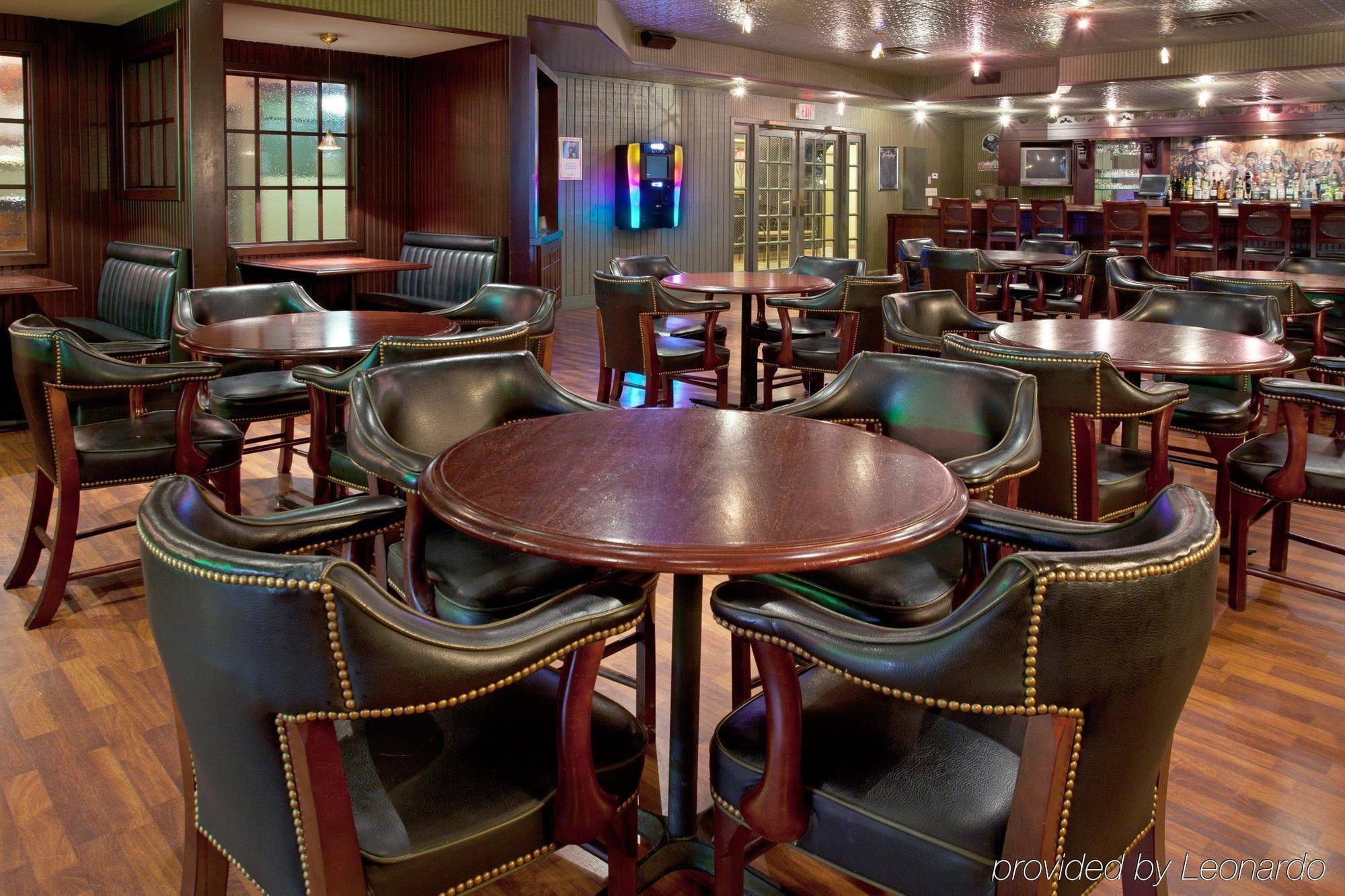 Ramada By Wyndham Uniontown Hotel Restaurant billede